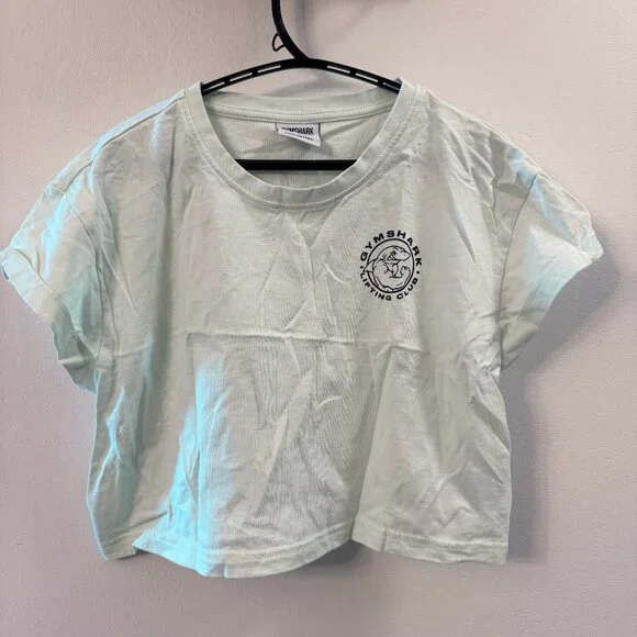 Bundle of Women's GymShark crop top TShirts - Picture 7 of 8